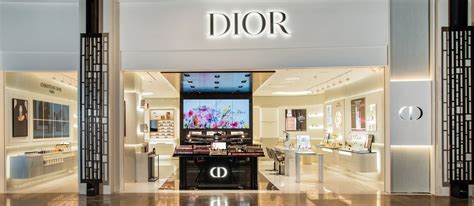 dior retailers|where are dior stores located.